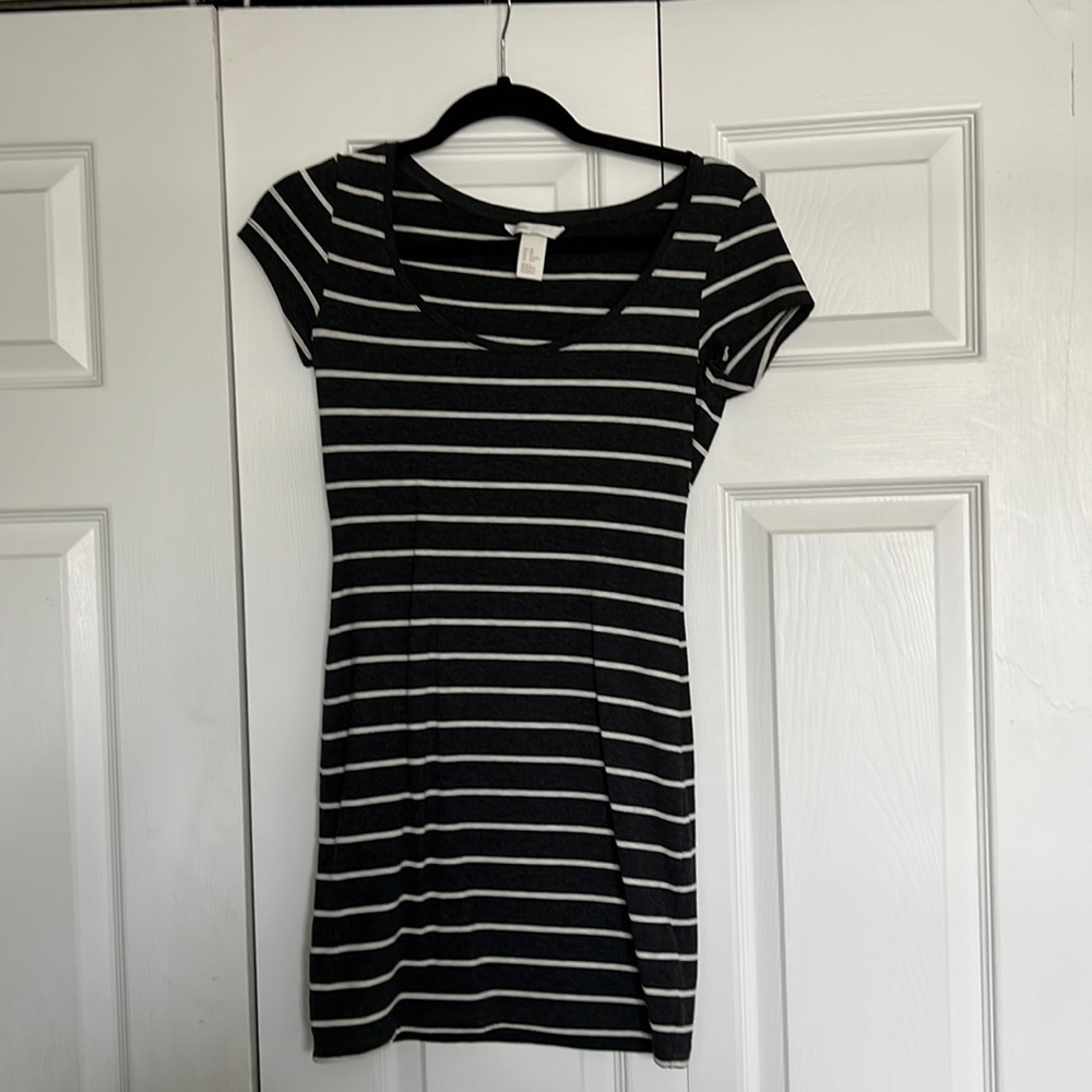 H&M basic striped mini dress fitted